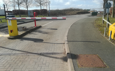 2015 Barrier brought upto date with Safety Edge and dual Photocells. Fitted March 2022